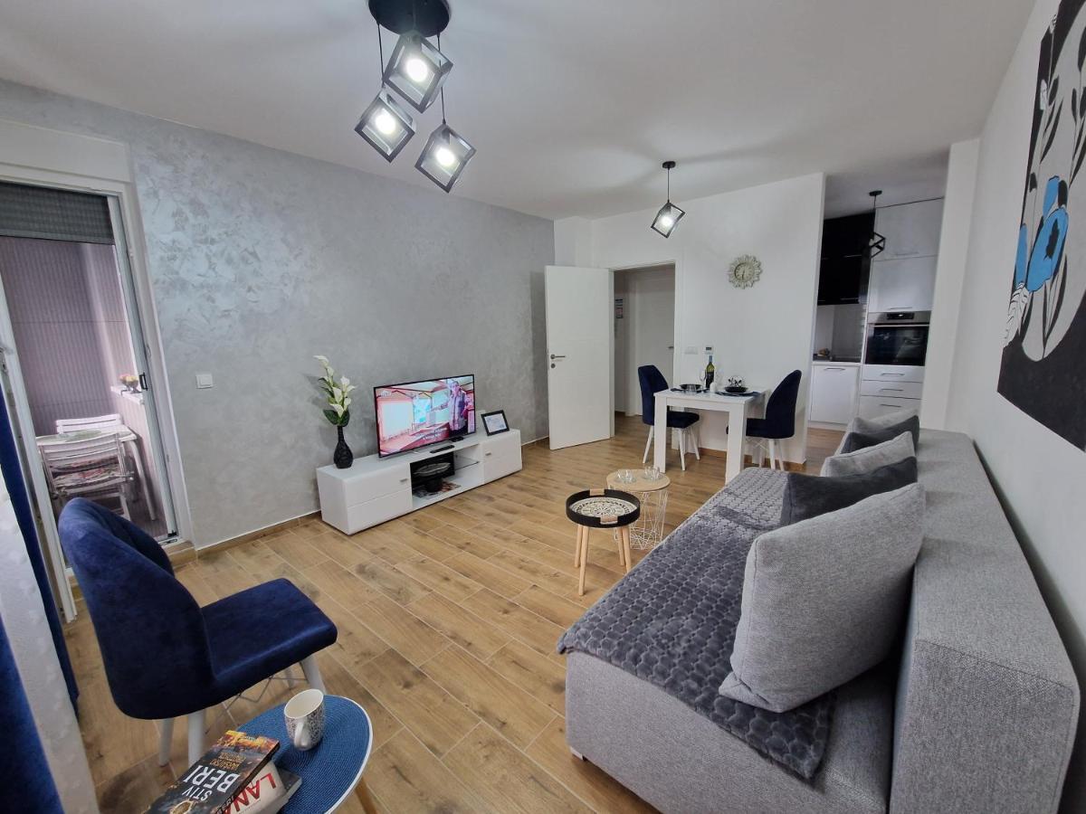 Apartman Astra Sremska Mitrovica Luaran gambar
