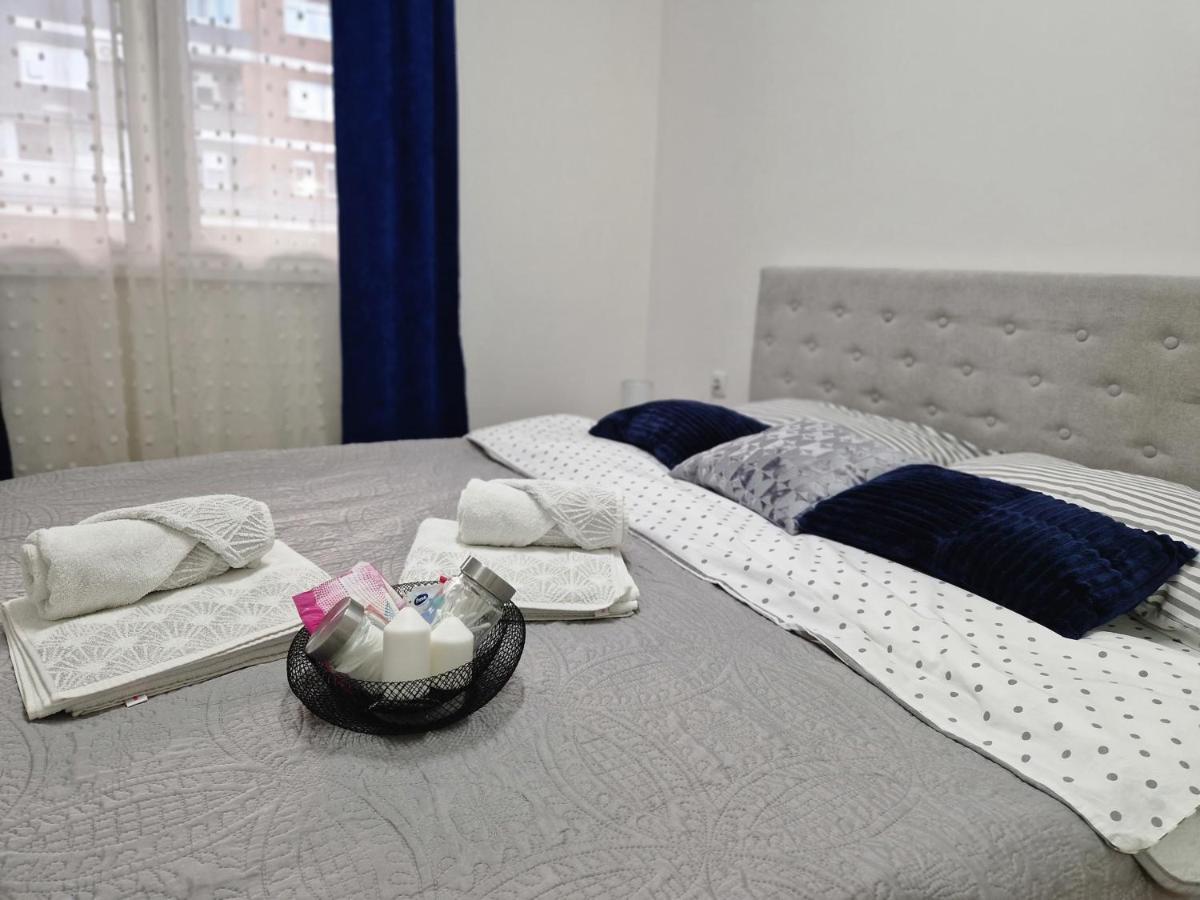 Apartman Astra Sremska Mitrovica Luaran gambar