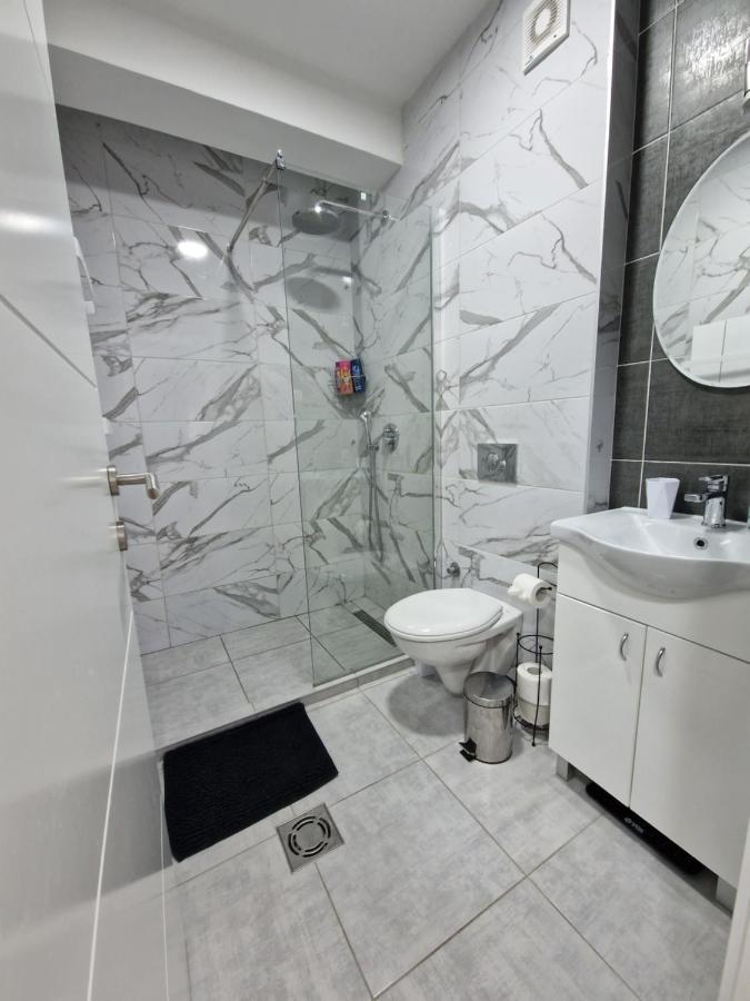 Apartman Astra Sremska Mitrovica Luaran gambar