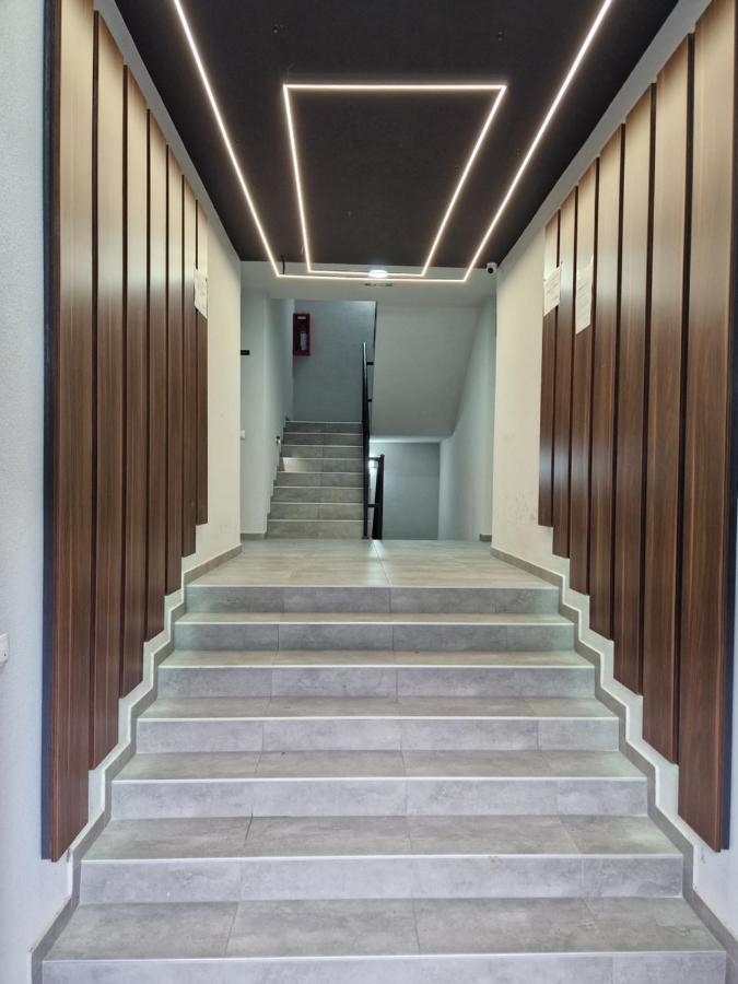 Apartman Astra Sremska Mitrovica Luaran gambar